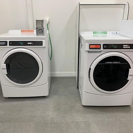 Apartamentos 2H Living เลออน ภายนอก รูปภาพ